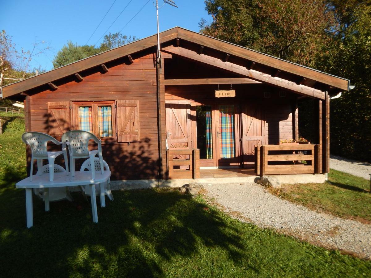 Les Chalets De Montorgueil Saurat Exterior photo